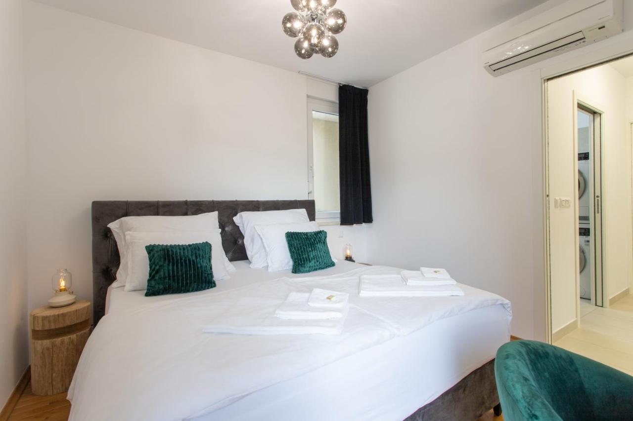 Lucky Apartment Omiš Dış mekan fotoğraf