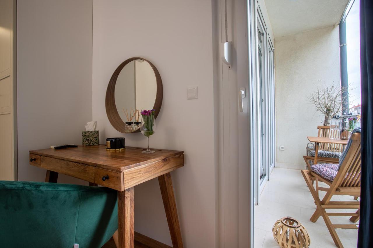 Lucky Apartment Omiš Dış mekan fotoğraf