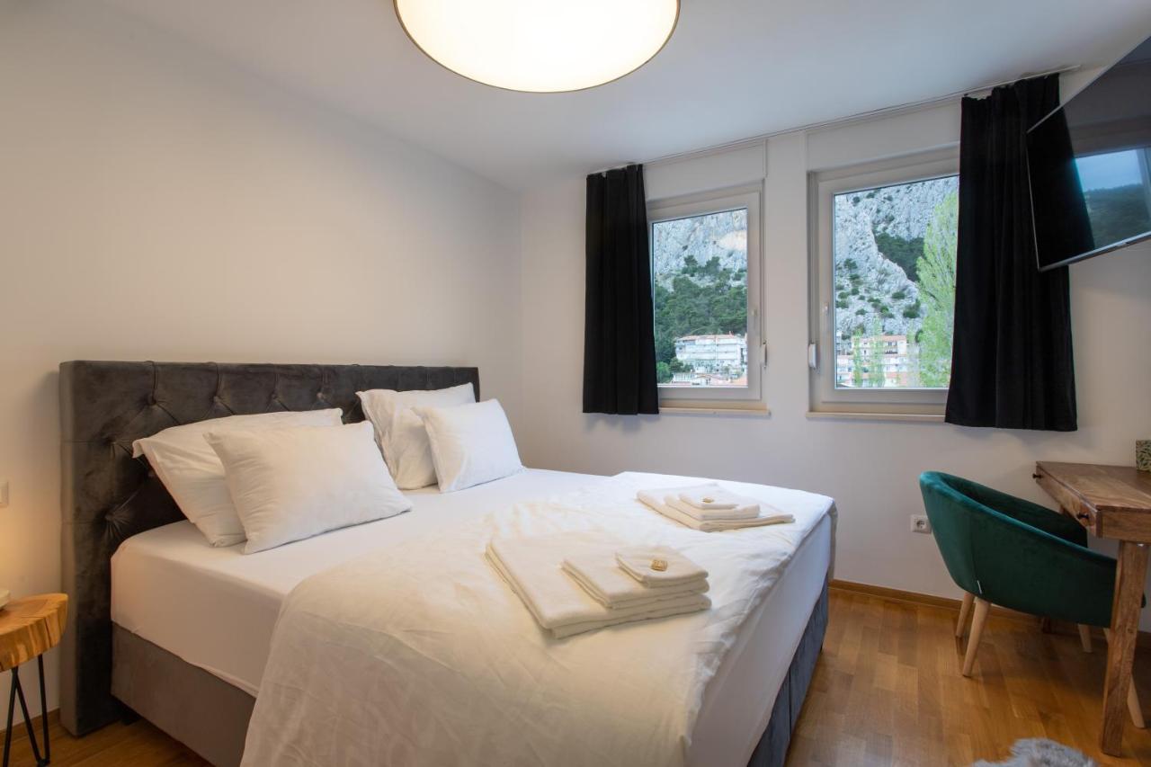Lucky Apartment Omiš Dış mekan fotoğraf